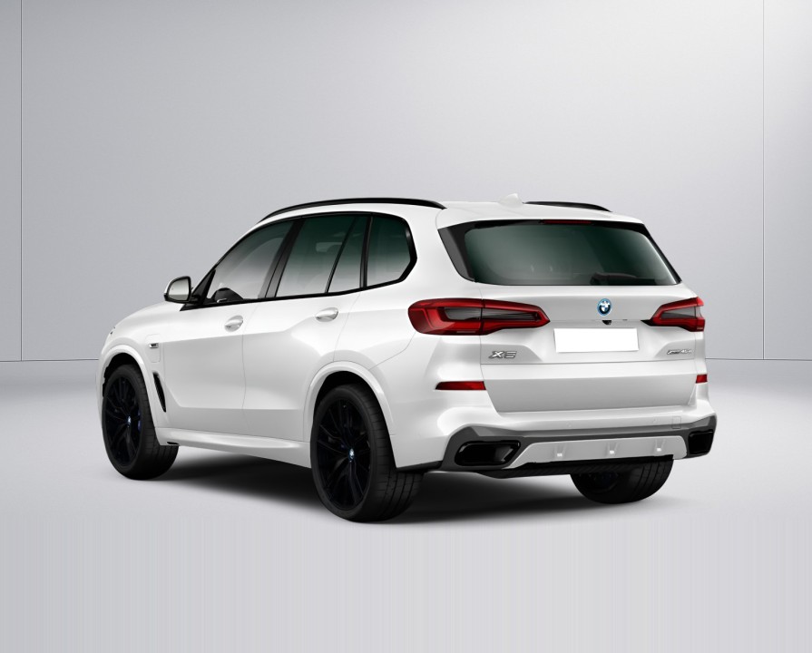 BMW X5 xDrive45e (4)