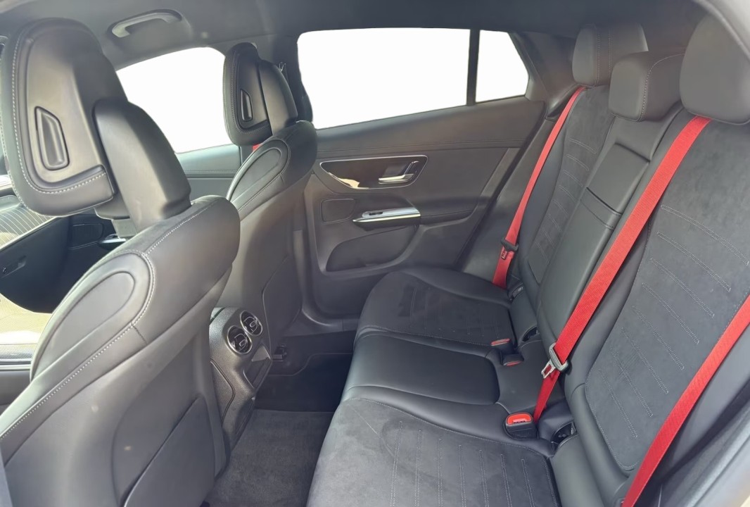 Mercedes-Benz GLC Coupé 200 4MATIC AMG - foto 14