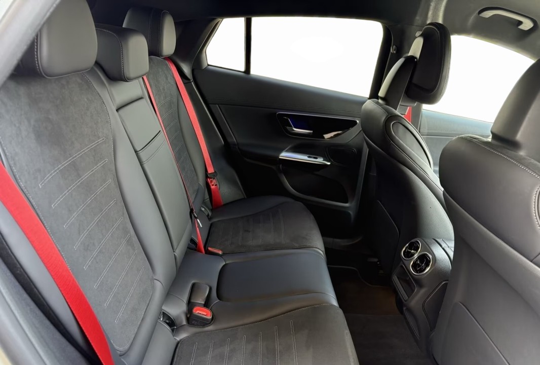 Mercedes-Benz GLC Coupé 200 4MATIC AMG - foto 13