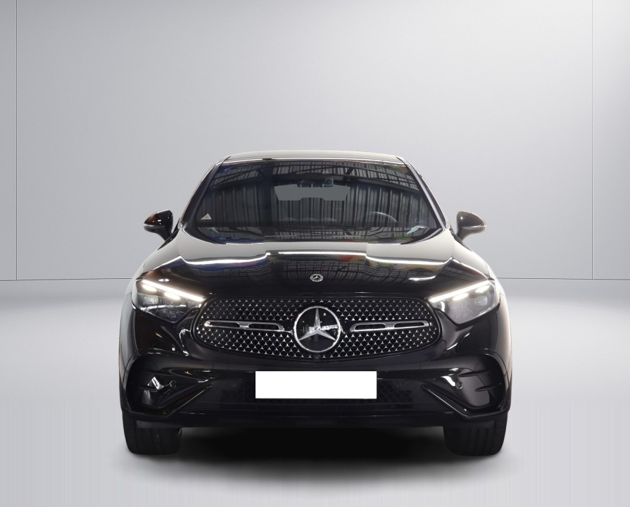 Mercedes-Benz GLC Coupé300e 4MATIC AMG - foto 8