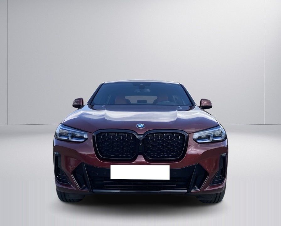 BMW X4 xDrive20d M-Sport (2)