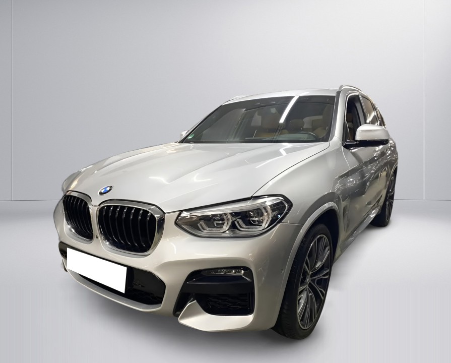 BMW X3 xDrive30e M-Sport (2)