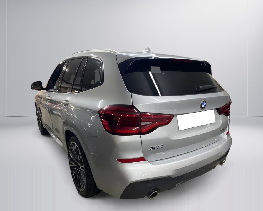 BMW X3 xDrive30e M-Sport (3)