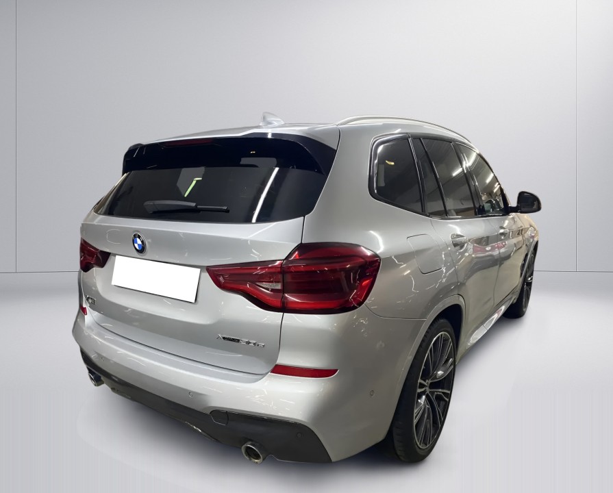 BMW X3 xDrive30e M-Sport (4)