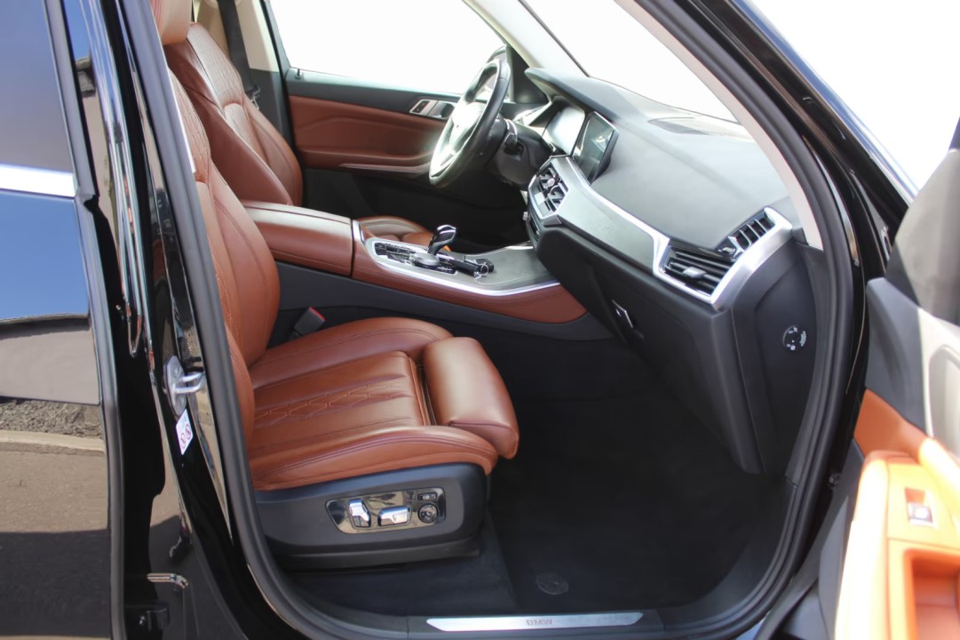 BMW X5 xDrive40i - foto 8