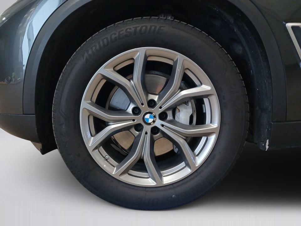 BMW X5 xDrive40i xLine - foto 13