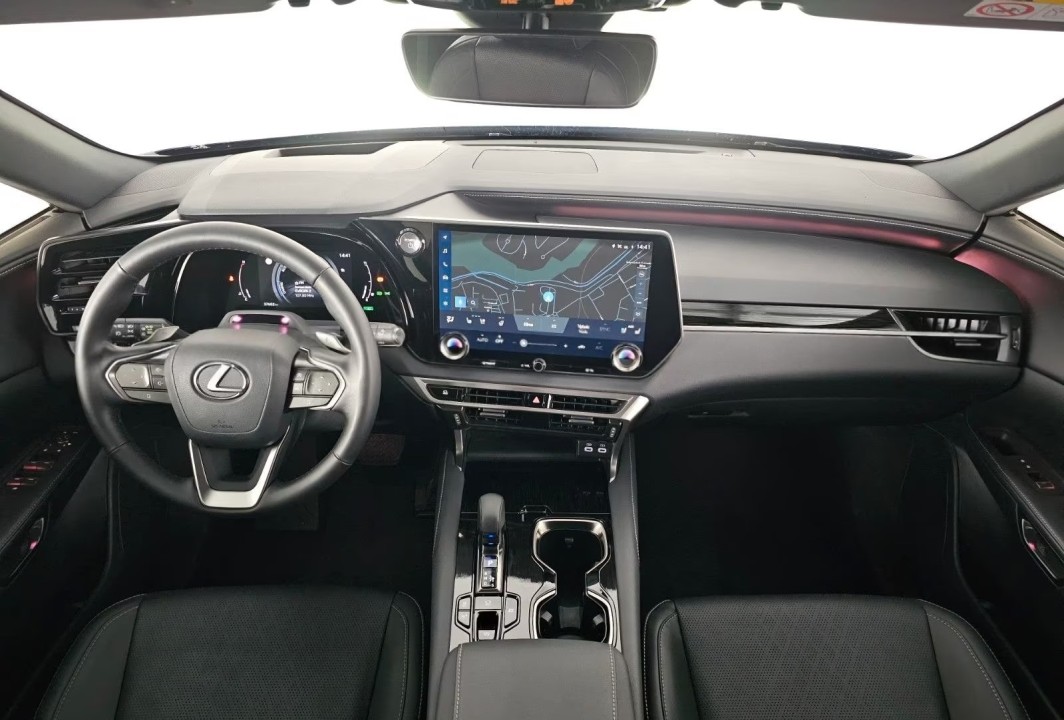 Lexus Seria RX 350h AWD F-Sport (5)
