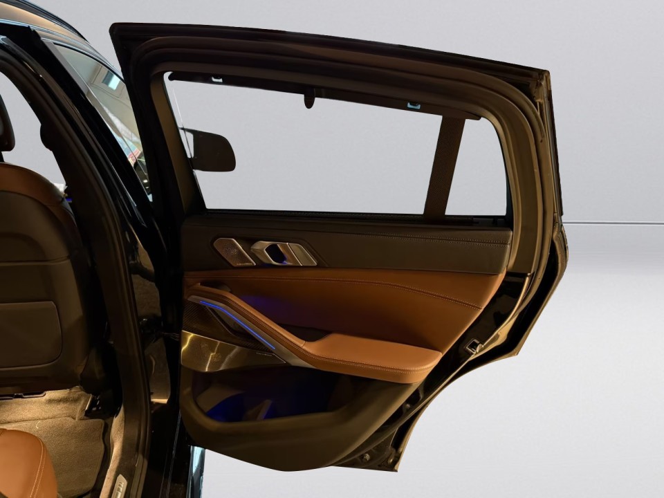 BMW X6 M50i - foto 20
