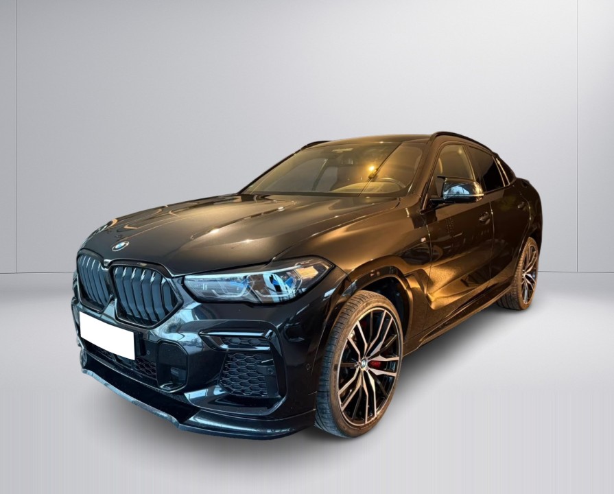 BMW X6 M50i (5)