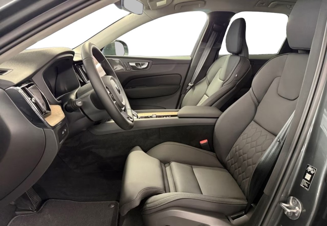 Volvo XC 60 T6 Recharge AWD Plus Bright - foto 8