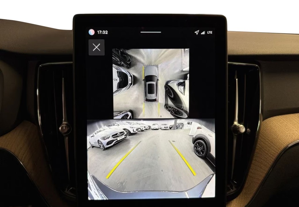 Volvo XC 60 T6 Recharge AWD Plus Bright - foto 18