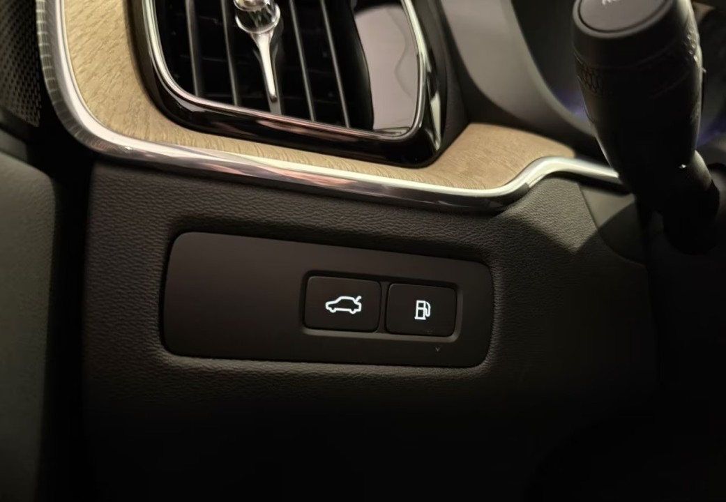 Volvo XC 60 T6 Recharge AWD Plus Bright - foto 11