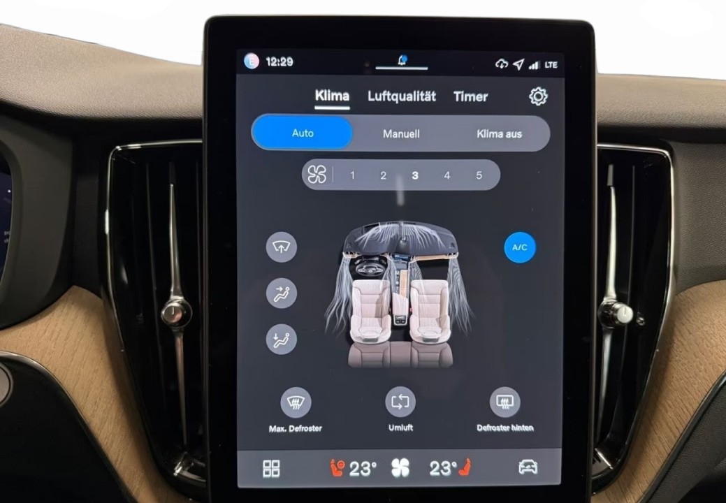 Volvo XC 60 T6 Recharge AWD Plus Bright - foto 16