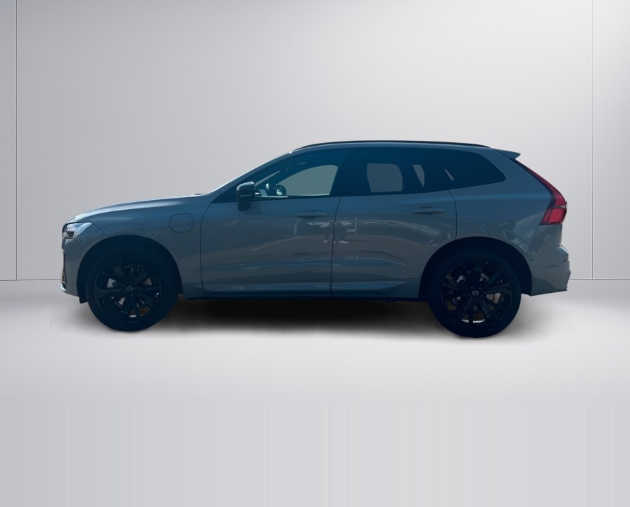 Volvo XC 60 T6 Recharge AWD Plus Dark - foto 6