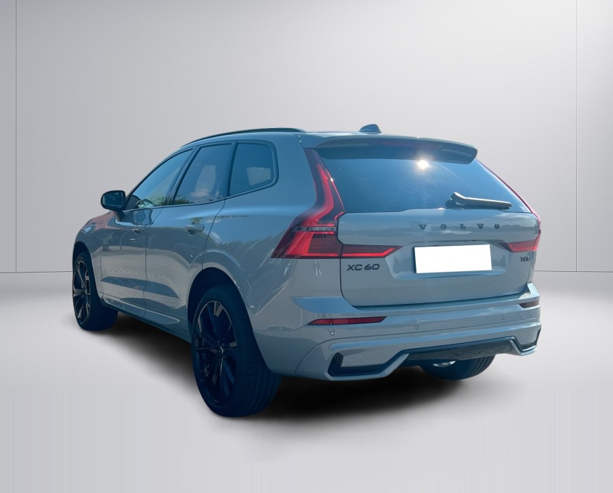 Volvo XC 60 T6 Recharge AWD Plus Dark (5)