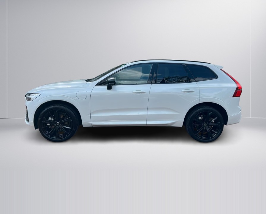 Volvo XC 60 T6 Recharge AWD Plus Dark - foto 6