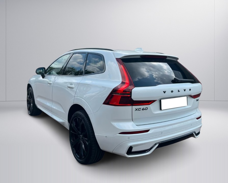 Volvo XC 60 T6 Recharge AWD Plus Dark (5)