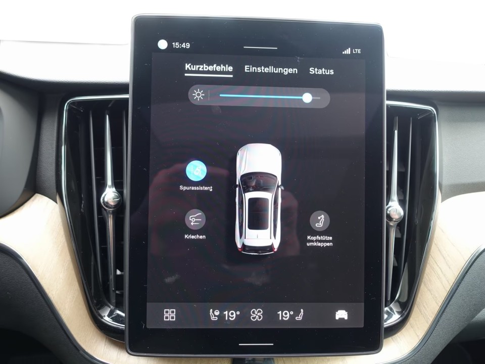 Volvo XC 60 T6 Recharge AWD Plus Dark - foto 16