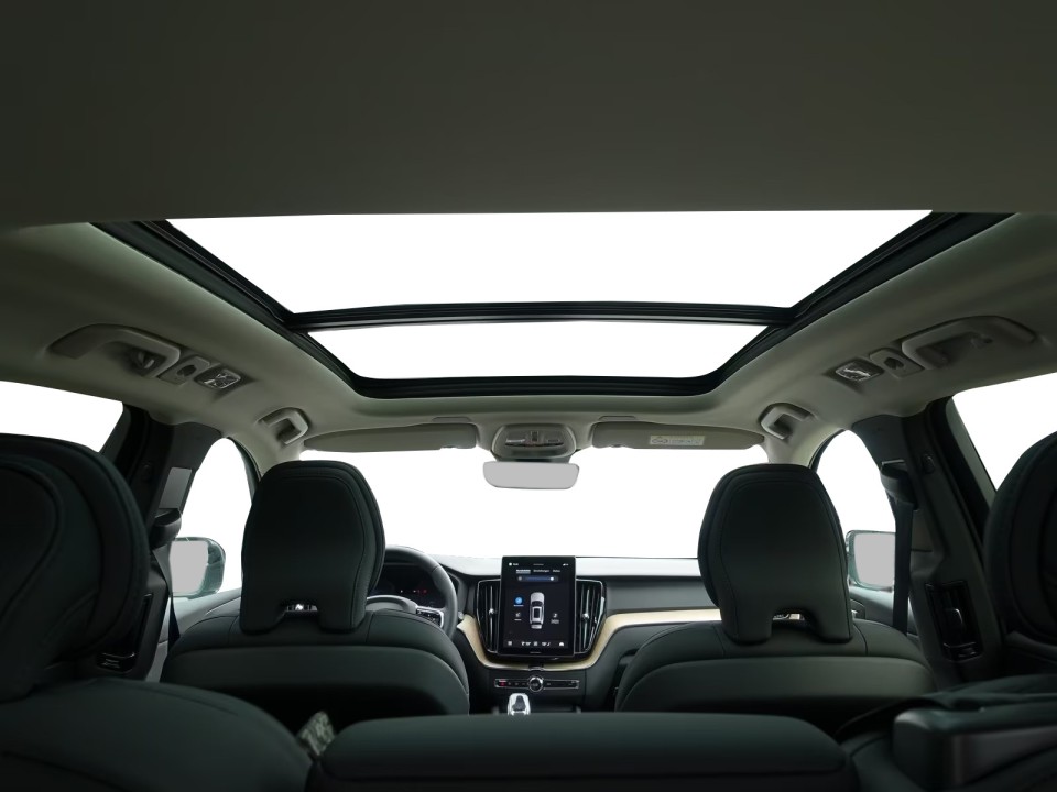 Volvo XC 60 T6 Recharge AWD Plus Dark - foto 13