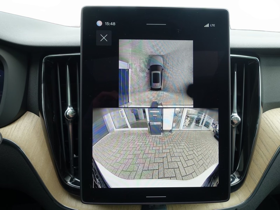 Volvo XC 60 T6 Recharge AWD Plus Dark - foto 18
