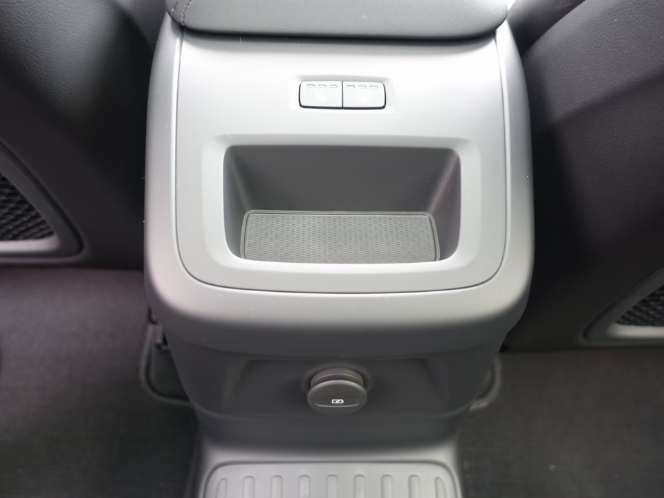 Volvo XC 60 T6 Recharge AWD Plus Dark - foto 14