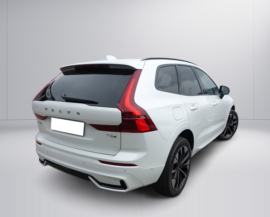 Volvo XC 60 T6 Recharge AWD Plus Dark (3)