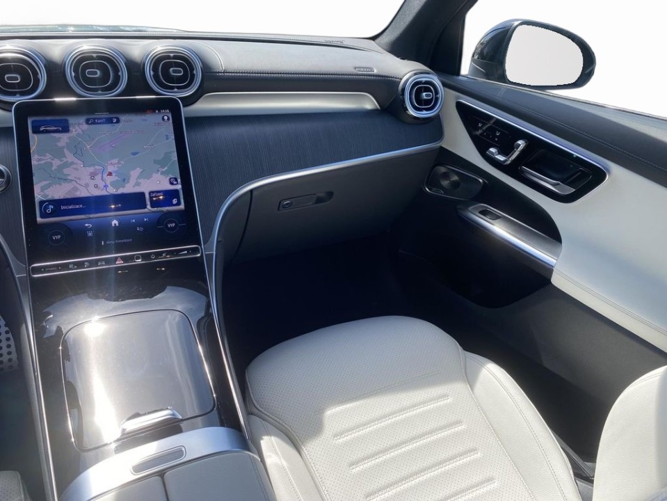 Mercedes-Benz GLC 400e 4MATIC - foto 16