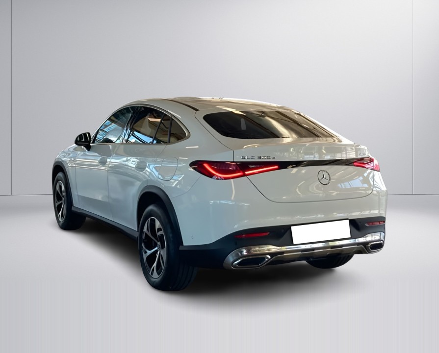 Mercedes-Benz GLC Coupé 300e 4MATIC Avantgarde - foto 6