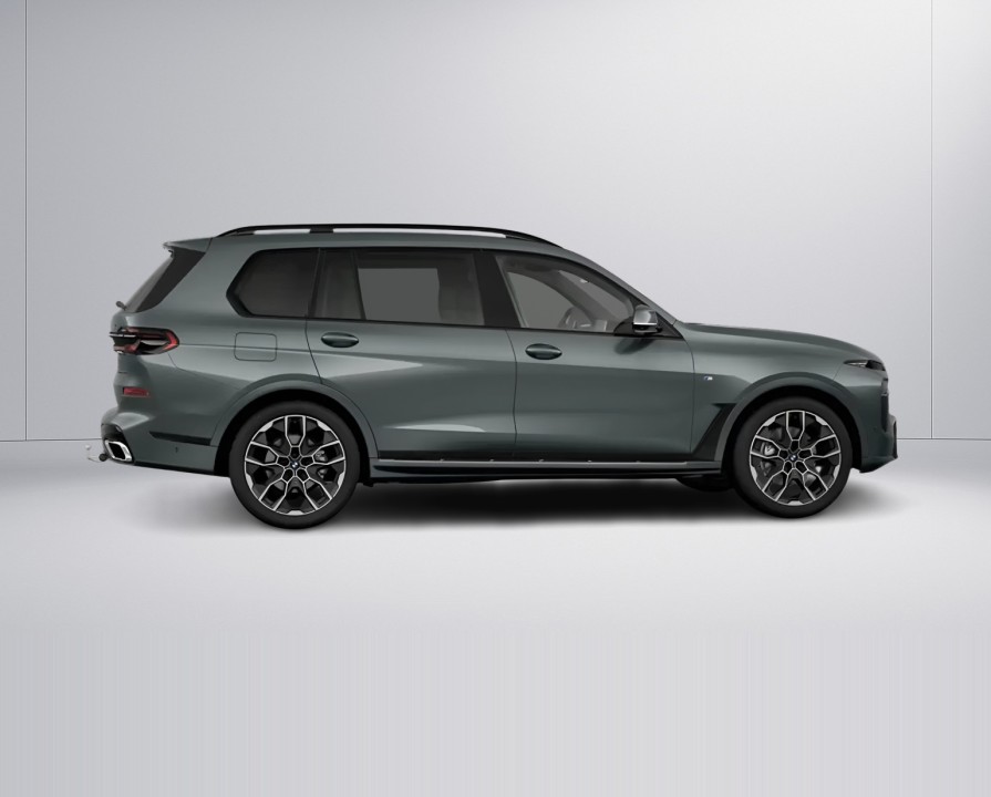BMW X7 xDrive40i M-Sport (2)