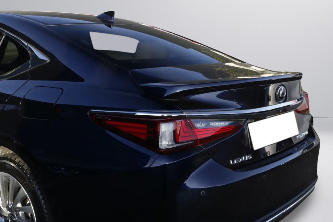 Lexus Seria ES 300h President Line - foto 14