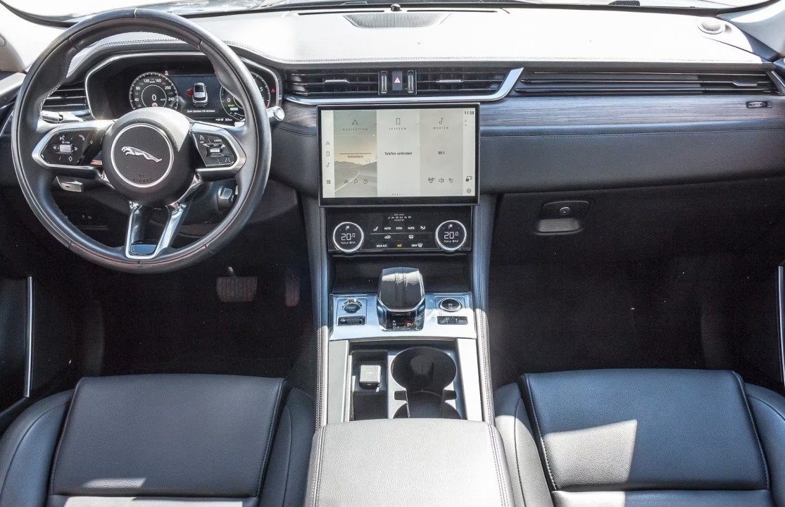 Jaguar F-Pace P400e AWD - foto 10