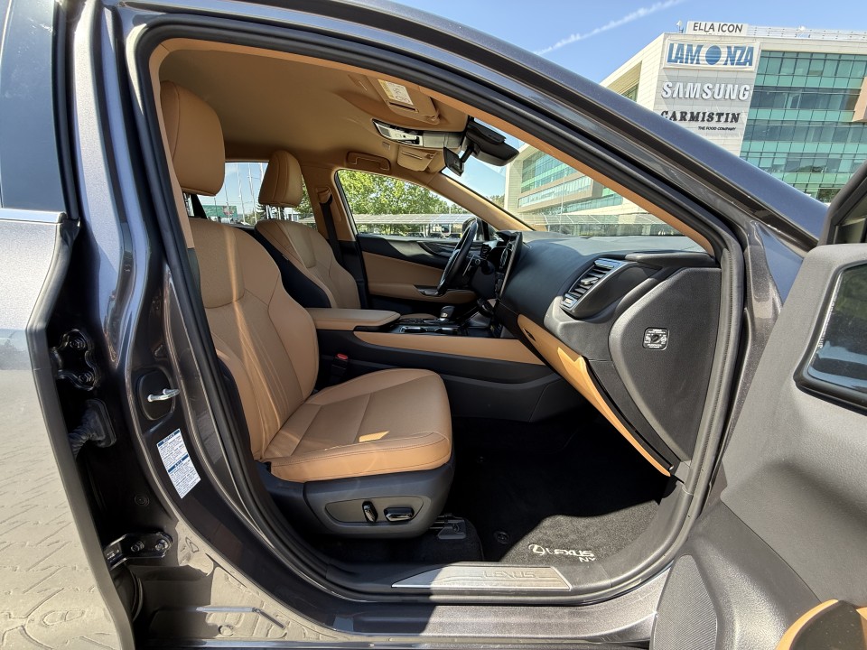 Lexus Seria NX 450h+ AWD - foto 15