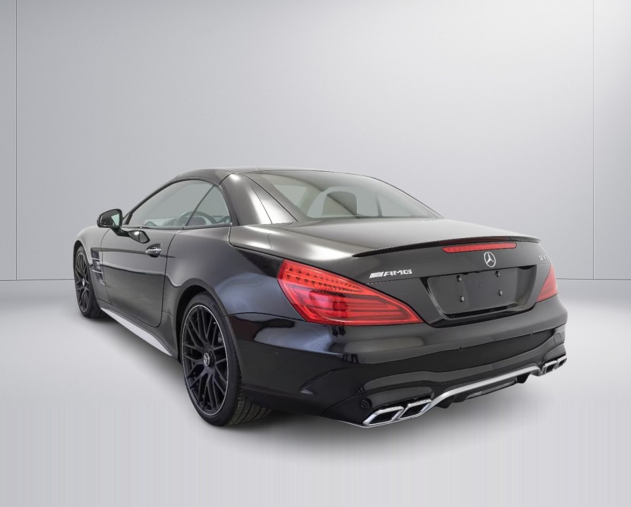 Mercedes-Benz SL 63 AMG - foto 6