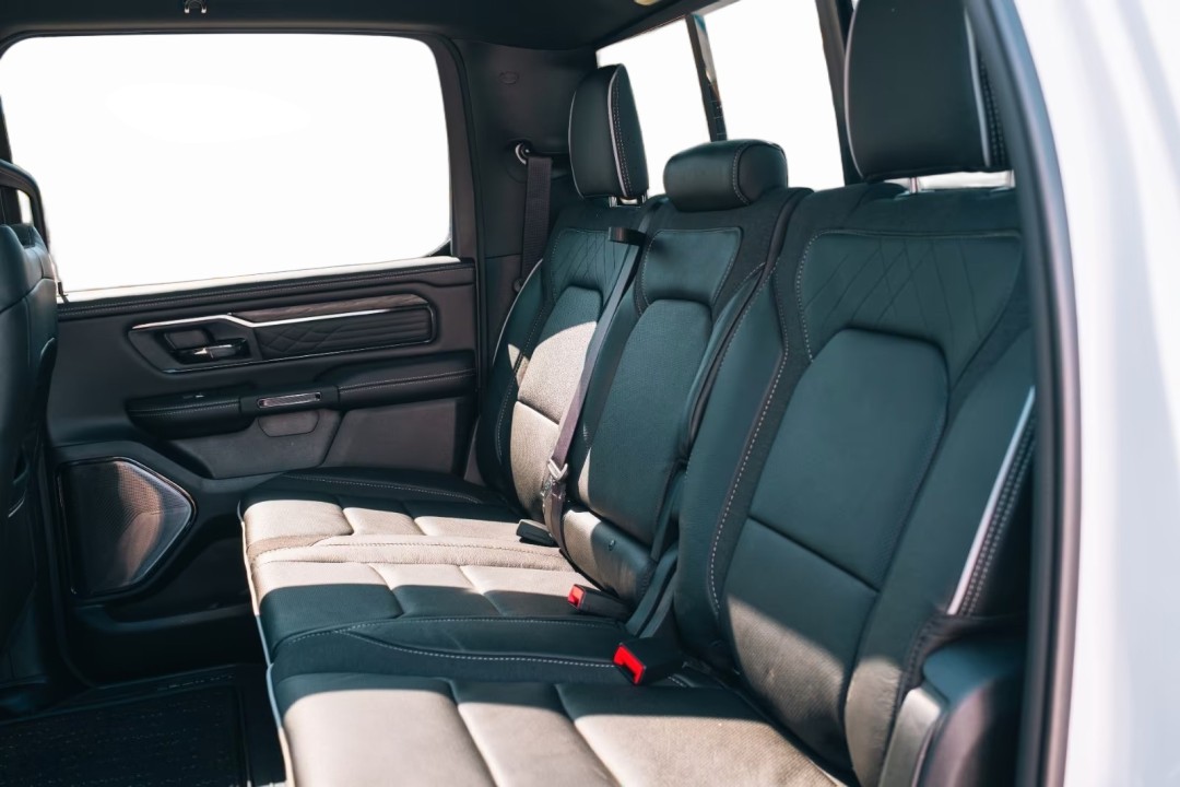 Dodge RAM 1500 Limited - foto 27