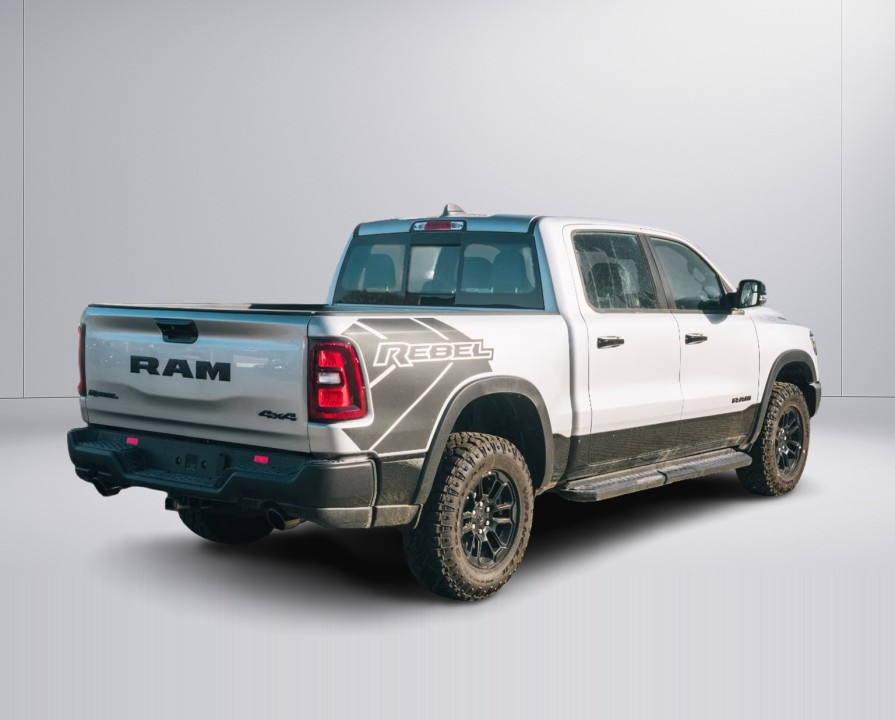 Dodge RAM 1500 Rebel (3)