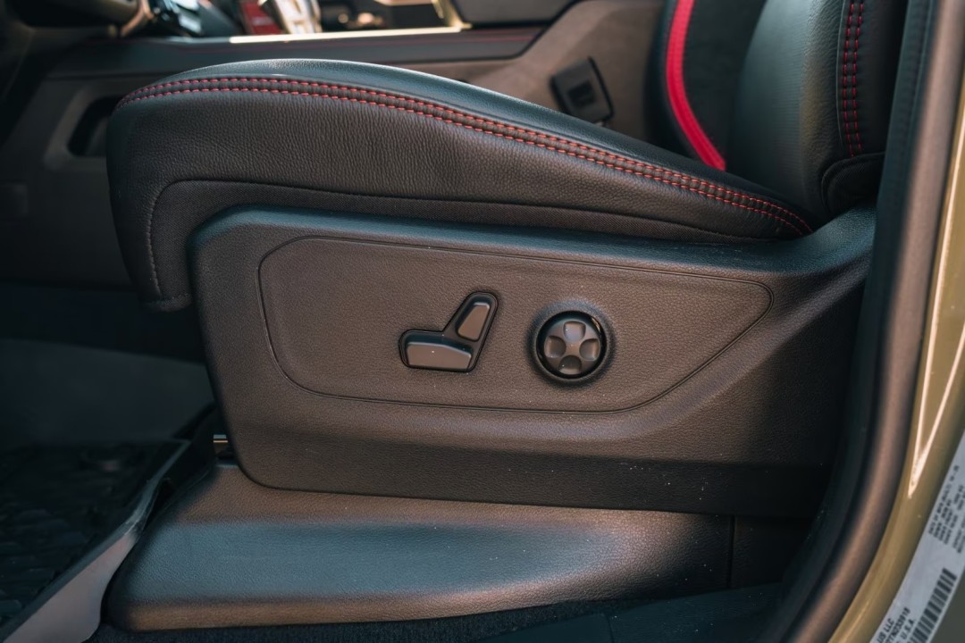 Dodge RAM 1500 RHO - foto 32