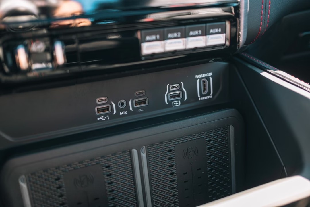 Dodge RAM 1500 RHO - foto 20