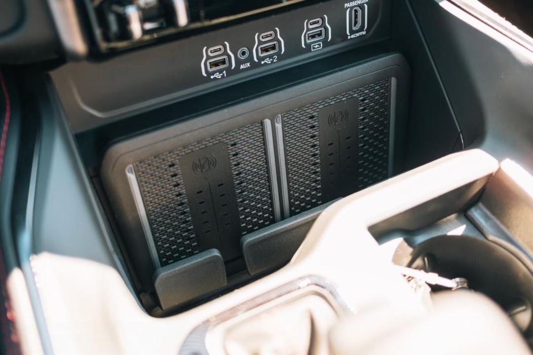 Dodge RAM 1500 RHO - foto 19