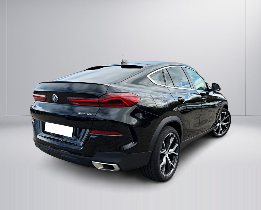 BMW X6 xDrive40i M-Sport (2)