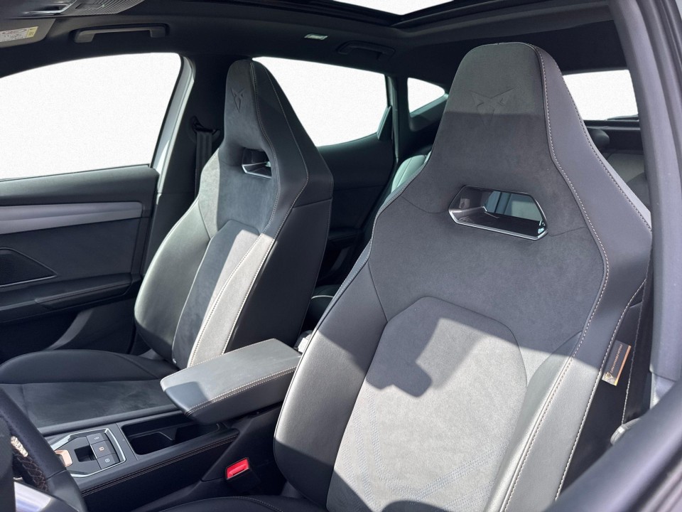 Cupra Formentor VZ 2.0TSI DSG 4DRIVE - foto 10