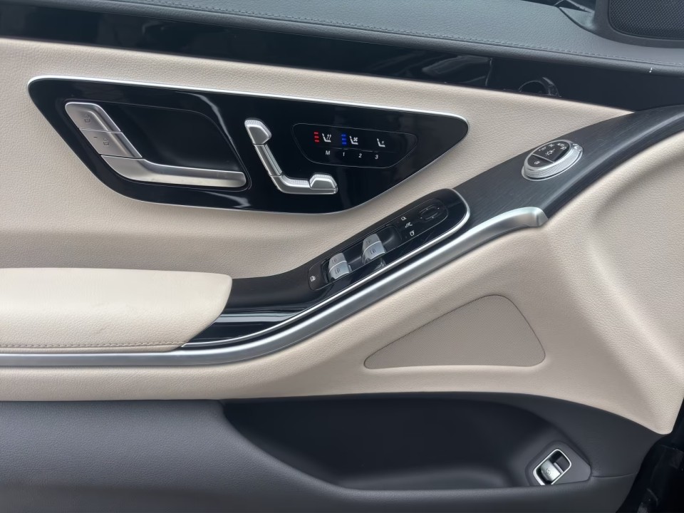 Mercedes-Benz S 400d - foto 11