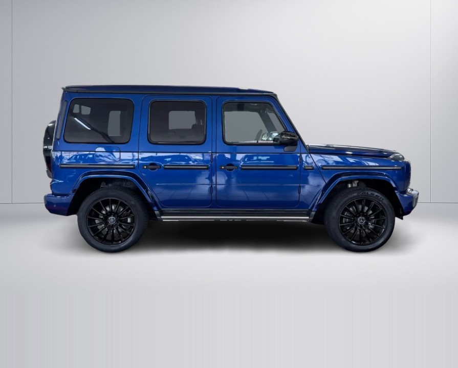 Mercedes-Benz G 350d AMG (2)