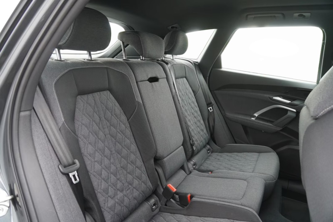 Audi Q5 40TDI quattro S tronic S-Line - foto 30