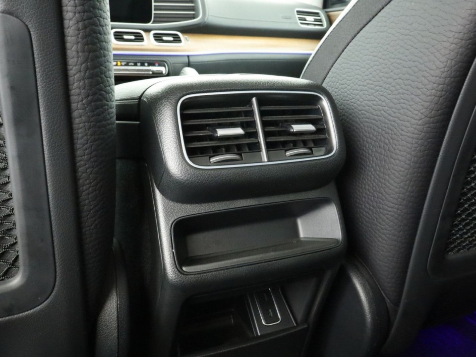 Mercedes-Benz GLE 400d 4MATIC - foto 17