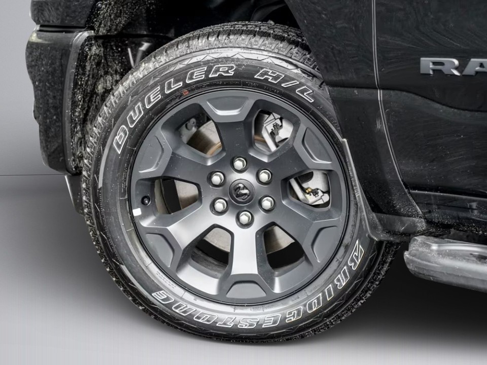 Dodge RAM Sport Night - foto 35