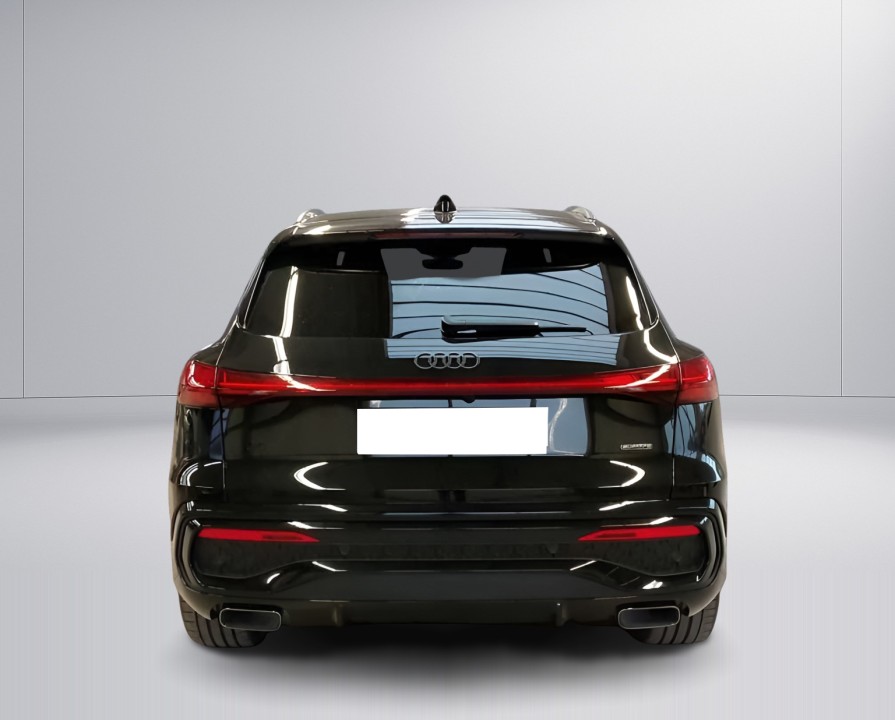Audi Q5 40TFSI quattro S tronic S-Line (4)