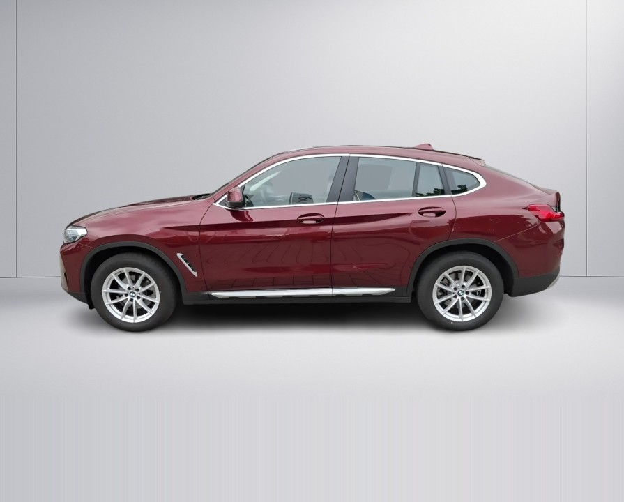 BMW X4 xDrive20i (2)