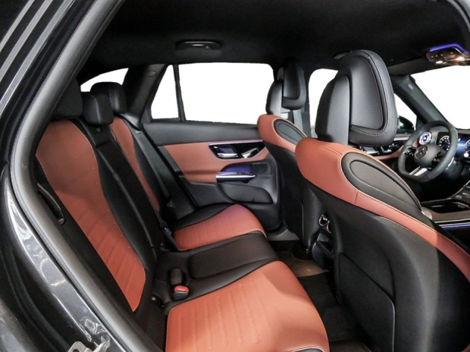 Mercedes-Benz GLC 220d 4MATIC AMG Line - foto 7