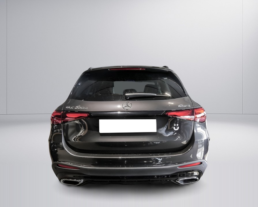 Mercedes-Benz GLC 220d 4MATIC AMG Line (4)