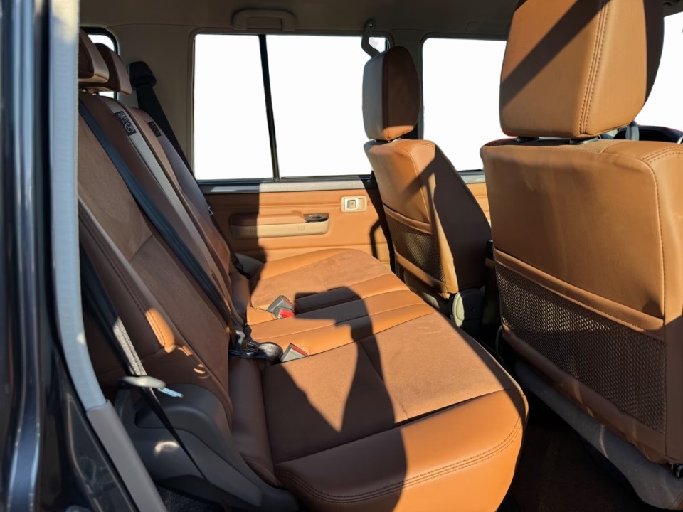 Toyota Land Cruiser GDJ 76 LX+ - foto 13